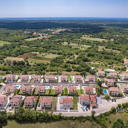 San Andrea - Ideal For Families, 8 Adults, 2 Children Up To 5 Years, 1 Children Up To 1 Years Villa Svetvincenat