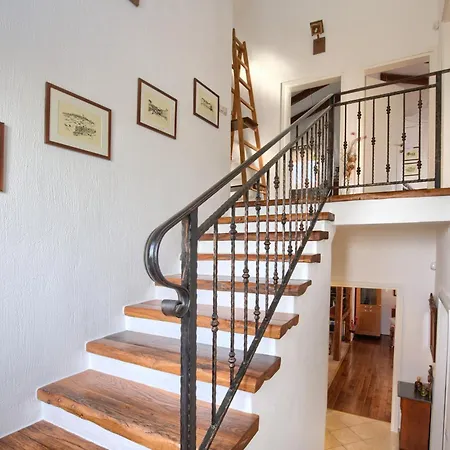 San Andrea - Ideal For Families, 8 Adults, 2 Children Up To 5 Years, 1 Children Up To 1 Years Villa Svetvincenat