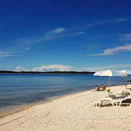 San Andrea - Ideal For Families, 8 Adults, 2 Children Up To 5 Years, 1 Children Up To 1 Years *
